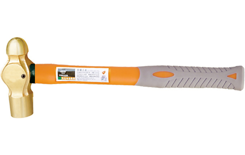 Молоток 910 гр с пластиковой ручкой Al-Br X-Spark 187-1010