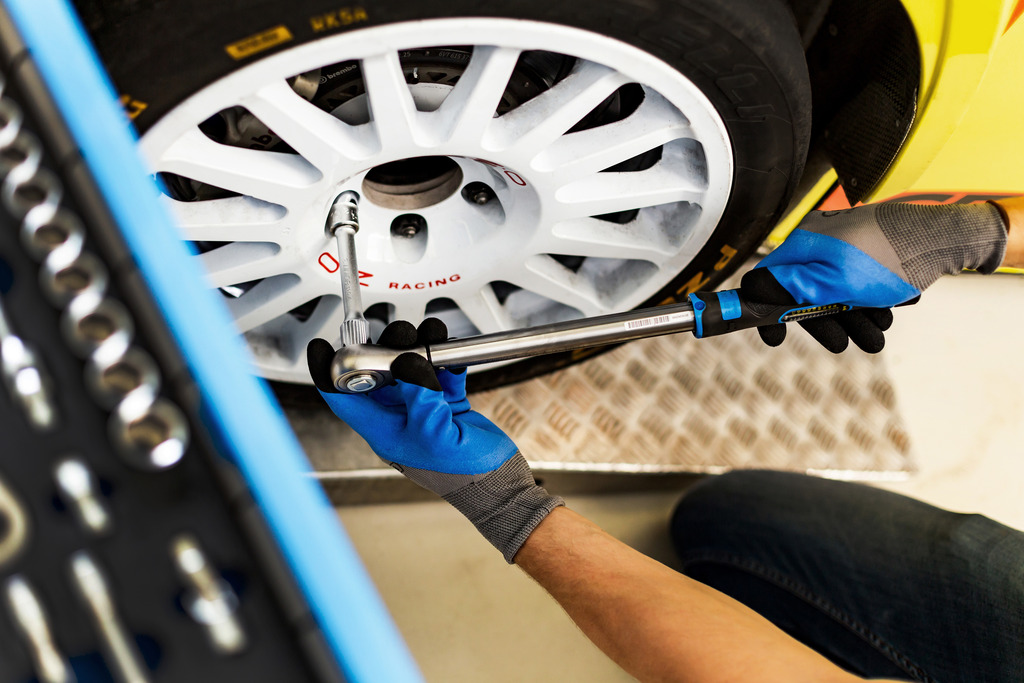 Ключ динамометрический 1/2˝ 40-200Nм UNIOR 626766