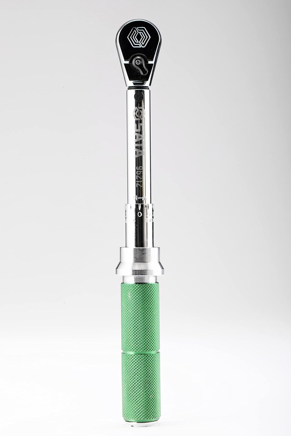Ключ динамометрический 3/8˝, 5-25Nм SATA ST96212SC