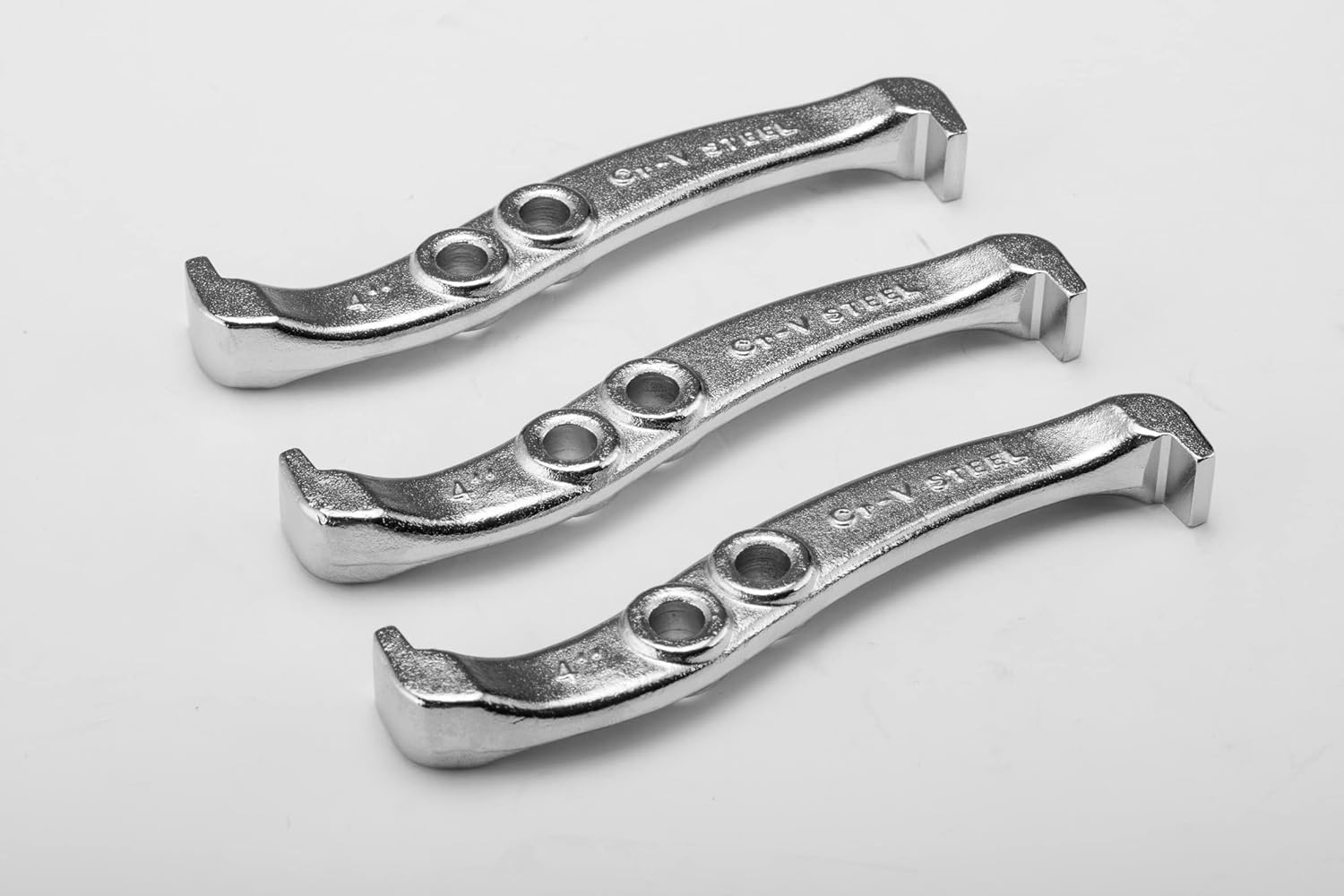 Съемник трехзахватный 12" (385-300мм.) SATA ST90642