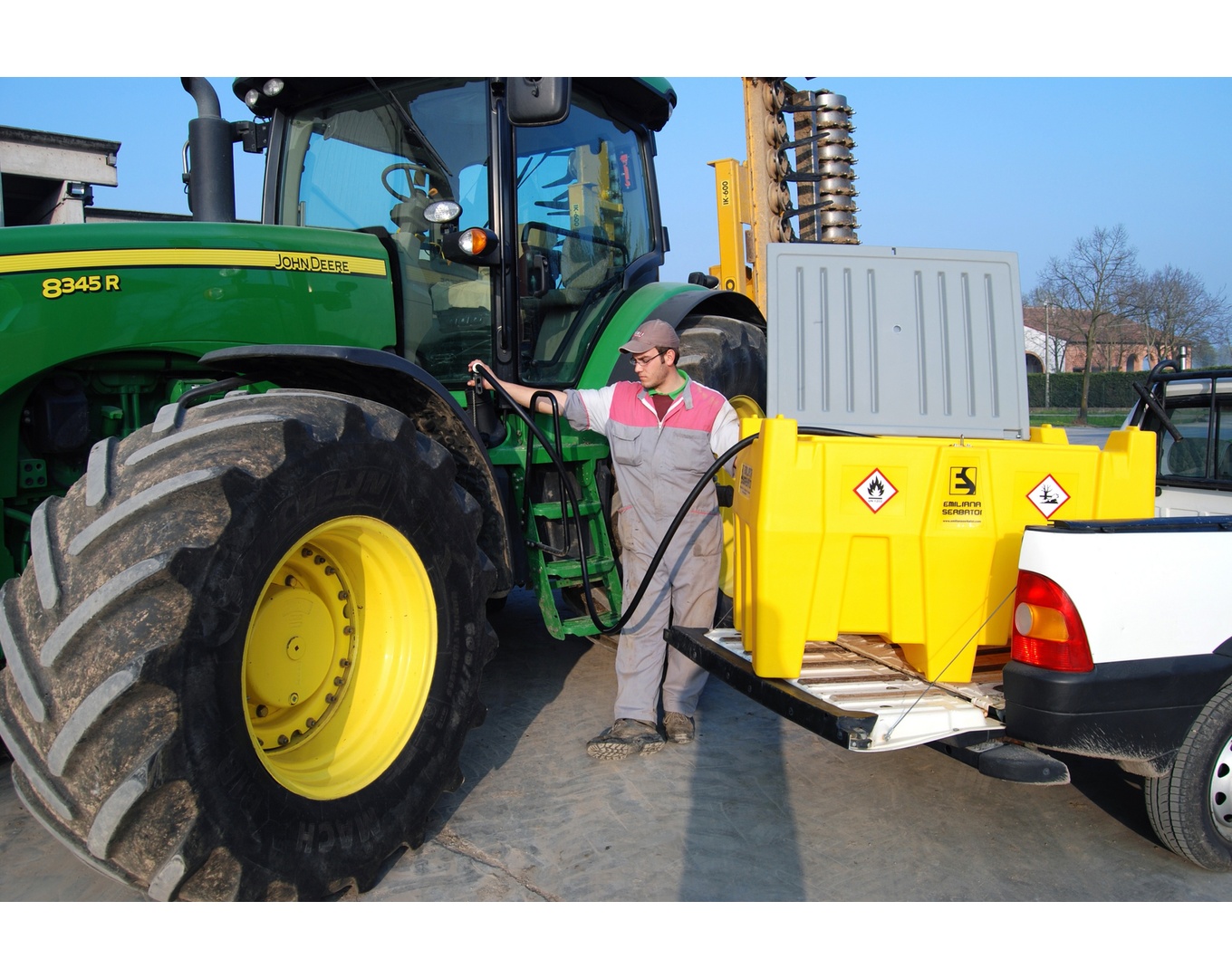 Резервуар для дизельного топлива 440л.Emiliana Serbatoi CARRYTANK 440 Pick-Up CTPG440AC
