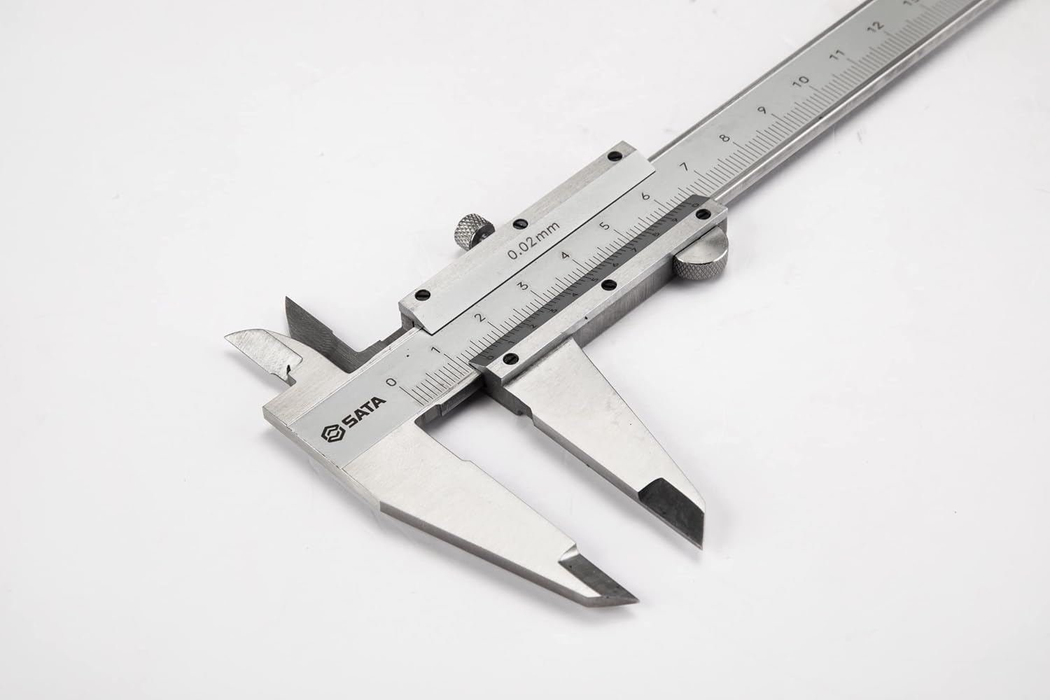 Штангенциркуль стальной 0-300мм. SATA ST91503SC