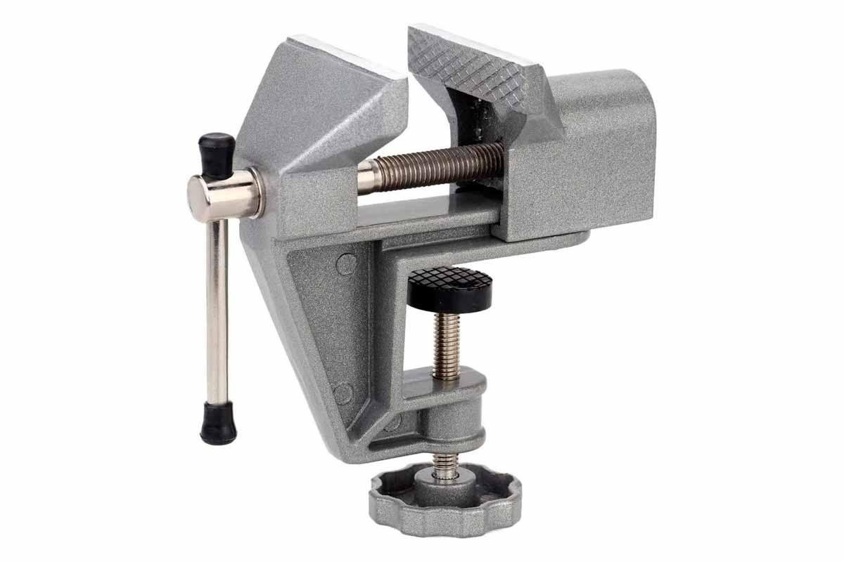 Тиски 40х60х28 мм Proskit PD-374