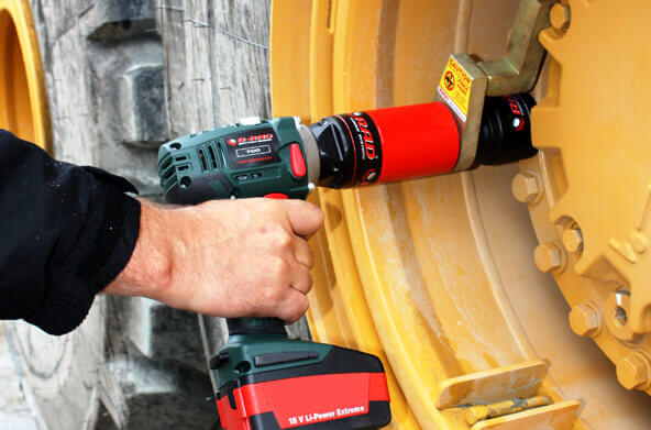 Гайковерт моментный аккумуляторный B-RAD SELECT 2000 RAD 28268