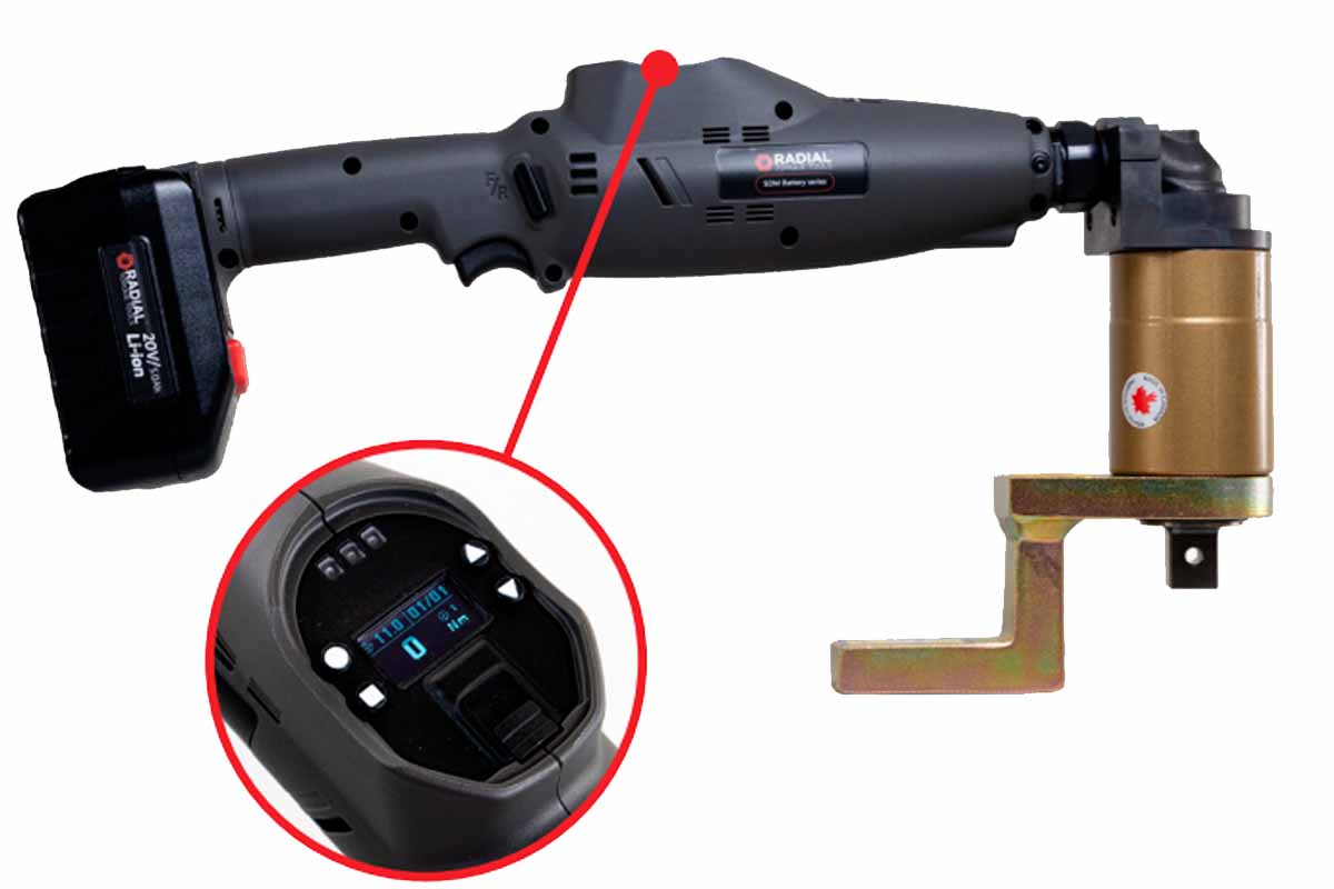 Гайковерт моментный угловой аккумуляторный SDM BATTERY 1400P RAD 400203