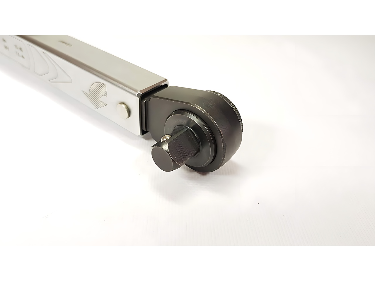 Ключ динамометрический 1/2" 10-60Nm TECNOGI 906