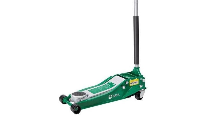 Домкрат гидравлический подкатной 3t. SATA ST97813A