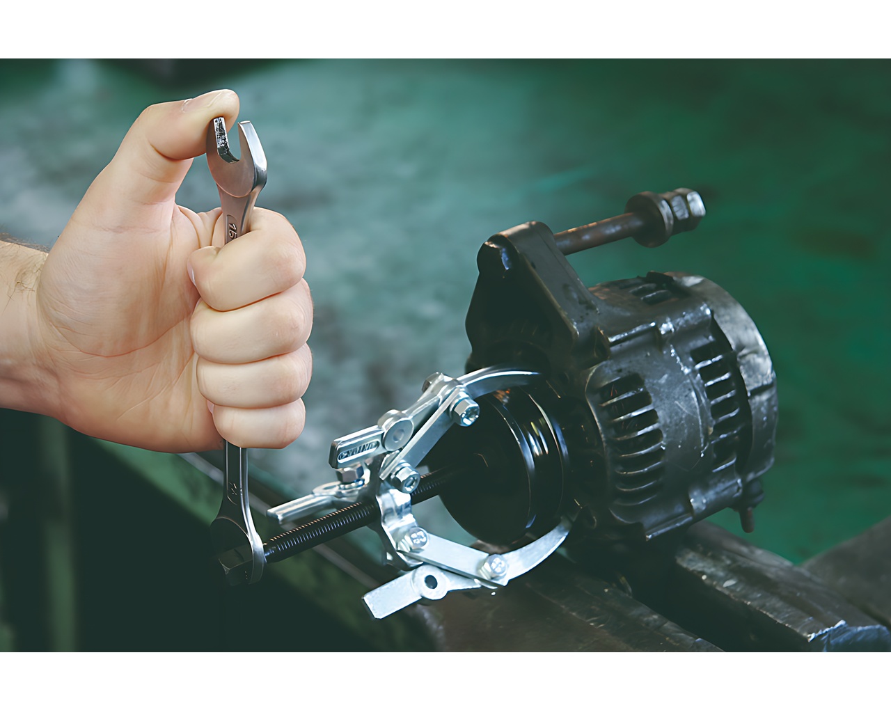 Съёмник с тремя захватами 0 x 90 x 90 UNIOR 612604