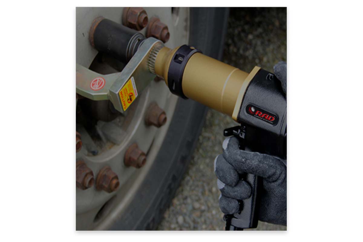 Гайковерт моментный пневматический 80 DX RAD 15805