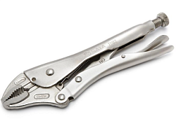 Тиски ручные 7" SATA ST71102ST