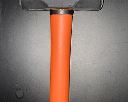 Кувалда с пластиковой ручкой 1000гр. X-SPARK 4202-1002