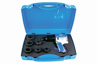 Гайковерт ударный пневматический c набором головок 3/4" 1085 Nm UNIOR 617161