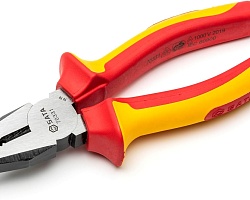 Плоскогубцы изолированные 150мм SATA ST70331ST